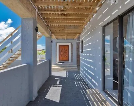 Easy Going Beach House Struisbaai Exterior photo