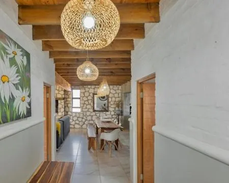 Easy Going Beach House Struisbaai Exterior photo